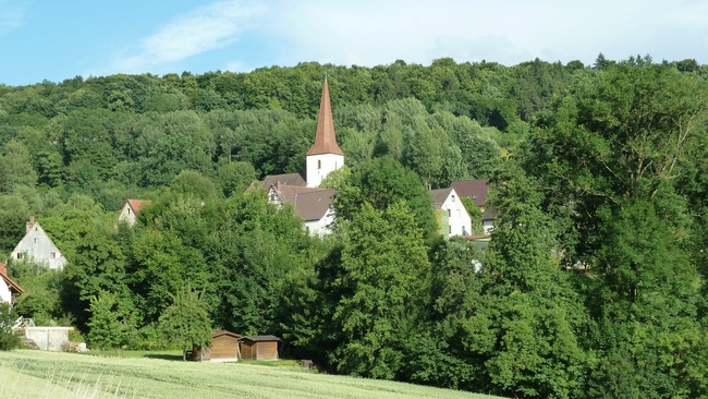 Landschaft mit Kirche